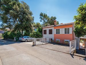 23732232-Ferienwohnung-3-Rovinj-300x225-1