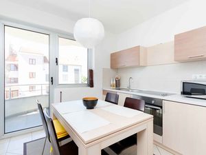 24031857-Ferienwohnung-3-Rovinj-300x225-5