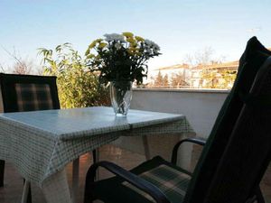 24033745-Ferienwohnung-2-Rovinj-300x225-1