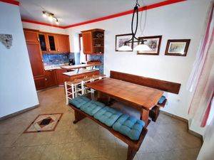 692700-Ferienwohnung-6-Rovinj-300x225-2