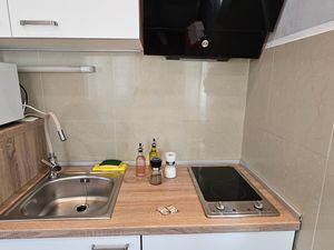 21751045-Ferienwohnung-4-Rovinj-300x225-3