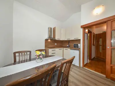 Ferienwohnung für 4 Personen (33 m²) in Rovinj 1/10
