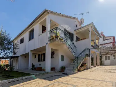 Ferienwohnung für 3 Personen (44 m²) in Rovinj 1/10