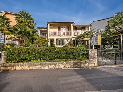 Ferienwohnung für 4 Personen (76 m²) in Rovinj 1/10