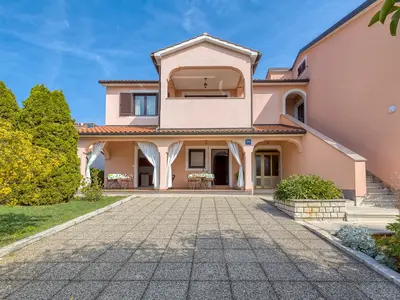 Ferienwohnung für 4 Personen (90 m²) in Rovinj 1/10