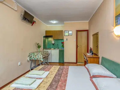 Ferienwohnung für 2 Personen (35 m²) in Rovinj 4/10