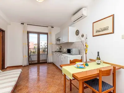 Ferienwohnung für 3 Personen (36 m²) in Rovinj 6/10