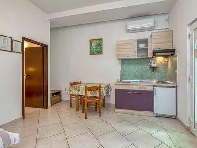 Ferienwohnung für 2 Personen (35 m²) in Rovinj 1/10