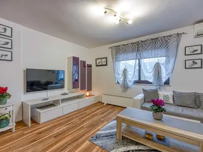 Ferienwohnung für 6 Personen (110 m²) in Rovinj 1/10