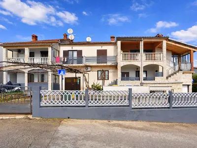 Ferienwohnung für 4 Personen (90 m²) in Rovinj 1/10