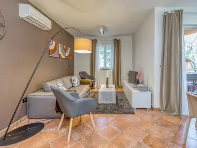 Ferienwohnung für 6 Personen (80 m²) in Rovinjsko Selo 1/10