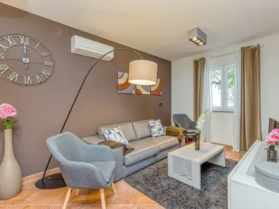 Ferienwohnung für 6 Personen (80 m²) in Rovinjsko Selo 2/10