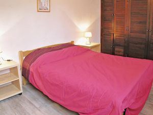 23722678-Ferienwohnung-6-Royan-300x225-4