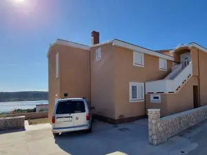 Ferienwohnung für 2 Personen (9 m²) in Rtina