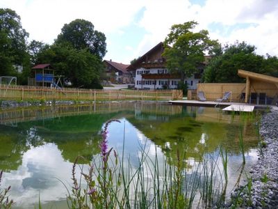 Haus mit Schwimmteich