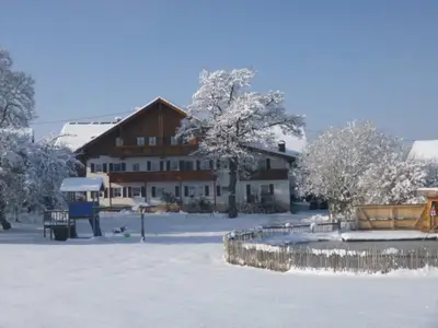 hausundteichimwinter