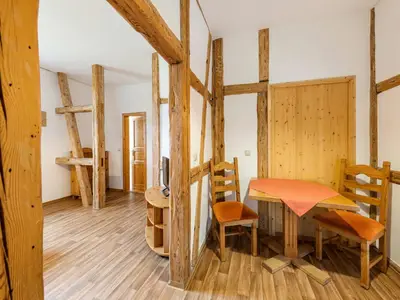 Fewo 1: Wohnraum mit Küche