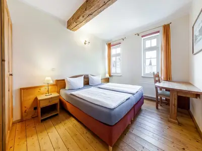 Fewo 13: Schlafzimmer 1