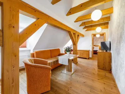 Fewo 16: Wohnraum mit Küche