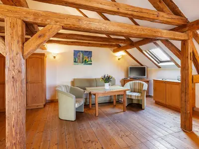 Appartement 12: Wohn-Schlafraum