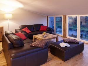 23835705-Ferienwohnung-7-Rügge-300x225-0