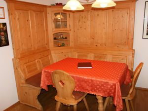 23838689-Ferienwohnung-4-Ruhpolding-300x225-3