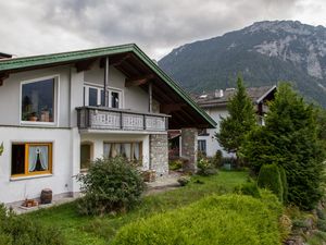 13600841-Ferienwohnung-3-Ruhpolding-300x225-1