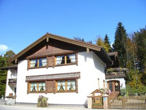 72507-Ferienwohnung-4-Ruhpolding-300x225-1