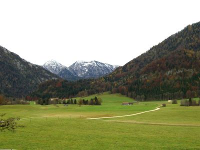 Blick vom Balkon auf die Berge