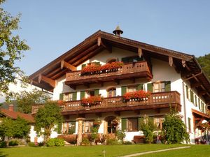 72499-Ferienwohnung-2-Ruhpolding-300x225-0