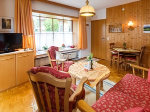 72552-Ferienwohnung-2-Ruhpolding-300x225-5