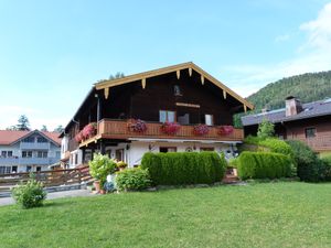 21472315-Ferienwohnung-4-Ruhpolding-300x225-2