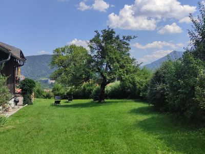 Spiel- und Liegewiese am Obersteinberg-Hof Ruhpolding