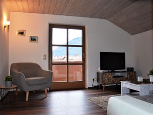 22231015-Ferienwohnung-4-Ruhpolding-300x225-4