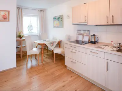 Ferienwohnung 1 "Rauschberg" - Küche