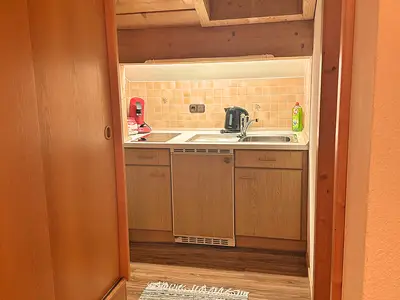 Küchenzeile Kleiderschrank