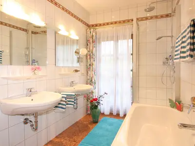 Ferienwohnung für 4 Personen (67 m²) in Ruhpolding 6/7