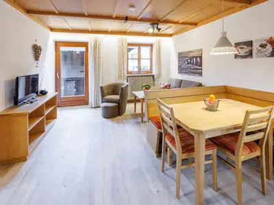 Wohnbereich mit Essecke