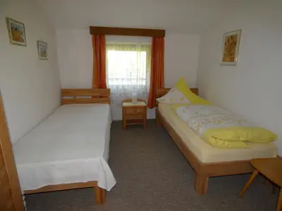 Zweibettzimmer