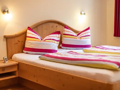 FeWo Heidi Schlafzimmer-Doppelbett