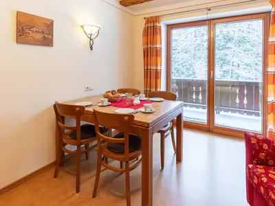 FeWo Heidi Essplatz im Wohnzimmer