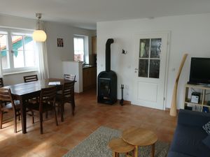 18354467-Ferienwohnung-4-Ruhpolding-300x225-3