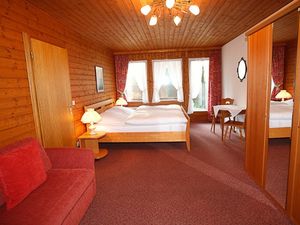 19215596-Ferienwohnung-4-Ruhpolding-300x225-5