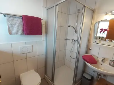 Badezimmer1 der Wohnung "Westernbergblick"