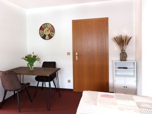 18190550-Ferienwohnung-2-Ruhpolding-300x225-4