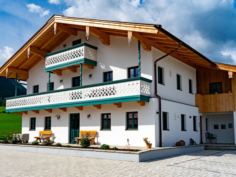 23504929-Ferienwohnung-4-Ruhpolding-800x600-0