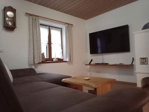 24048821-Ferienwohnung-4-Ruhpolding-300x225-5