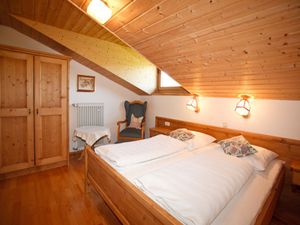 267799-Ferienwohnung-2-Ruhpolding-300x225-5