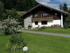 101914-Ferienwohnung-2-Ruhpolding-300x225-0