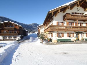 19391832-Ferienwohnung-3-Ruhpolding-300x225-2